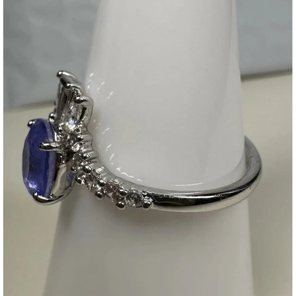 Bomb Party Oval Violet Blue Statement Ring Rhodium Plated Size 8